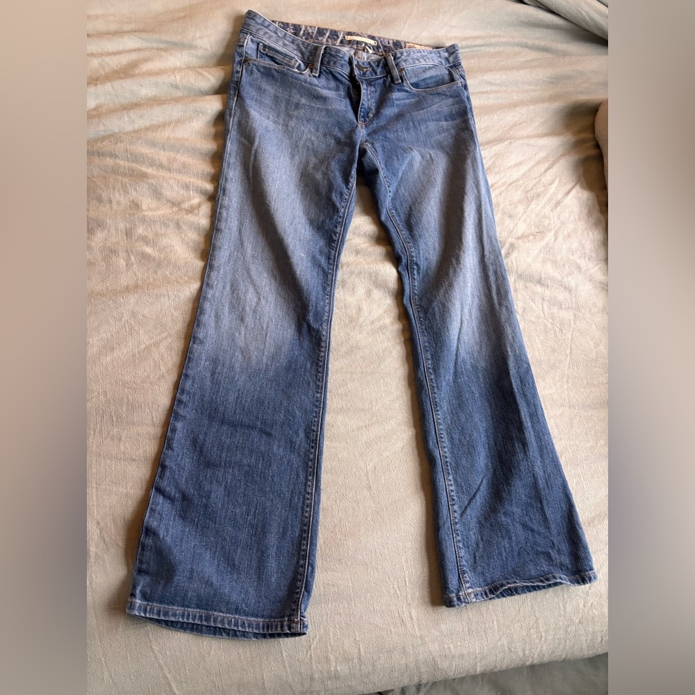Low rise, boot cut, 32R/12R, gap jeans
